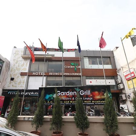 Oyo 29095 Garden Grill Hotel Saharanpur Exterior photo
