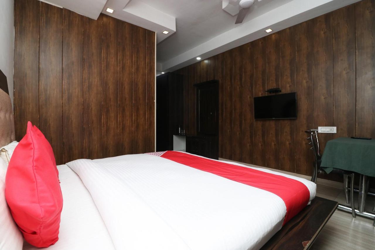 Oyo 29095 Garden Grill Hotel Saharanpur Exterior photo